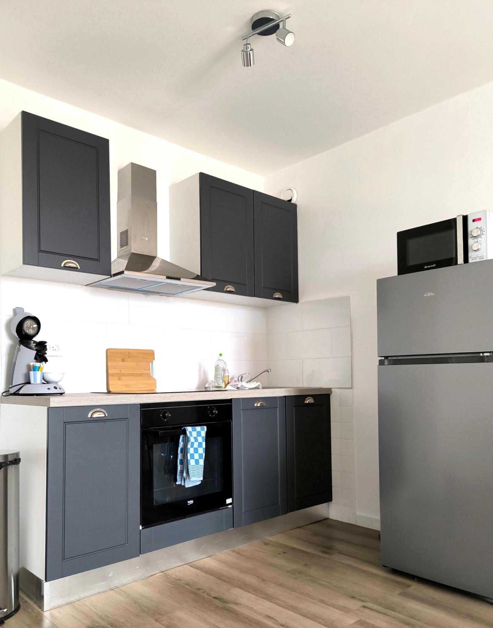 Joli T2 Lumineux Avec Balcon Et Wifi - Proche Cv Apartment เอ็ก-ซอง-โพรวองซ์ ภายนอก รูปภาพ